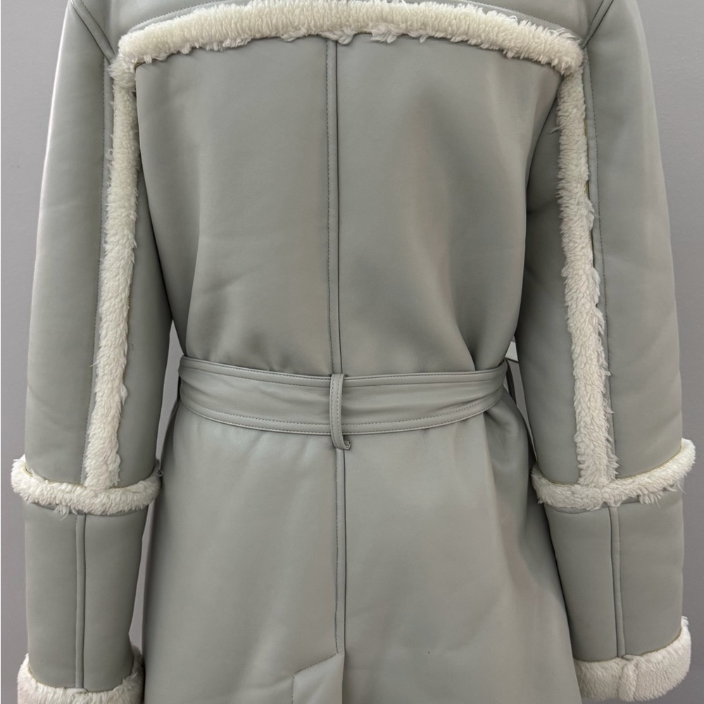 Women's Shearling Lined Gray Jacket - image 2